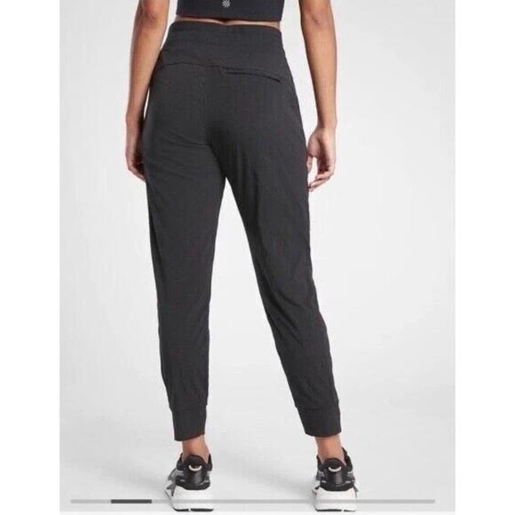 Athleta Womens Trekkie North Jogger Size 10 Black #405726 - Picture 14 of 14